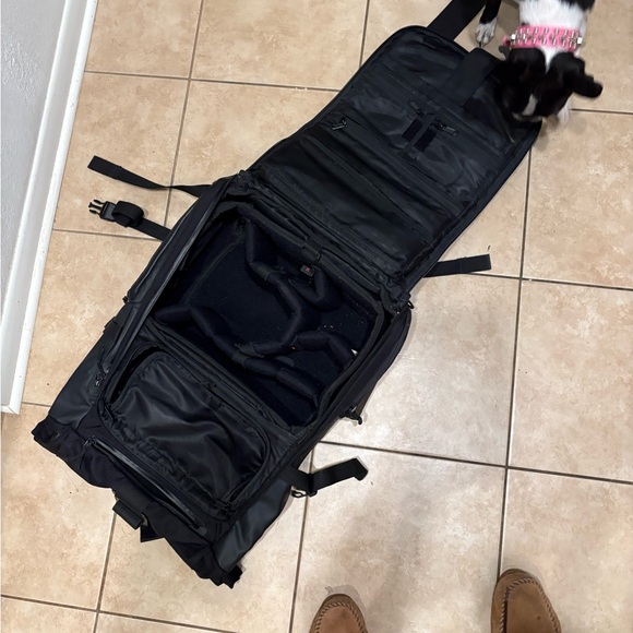 WANDRD PRVKE 31 Camera Backpack – Waterproof Black, Camera Cube Included - Picture 12 of 12